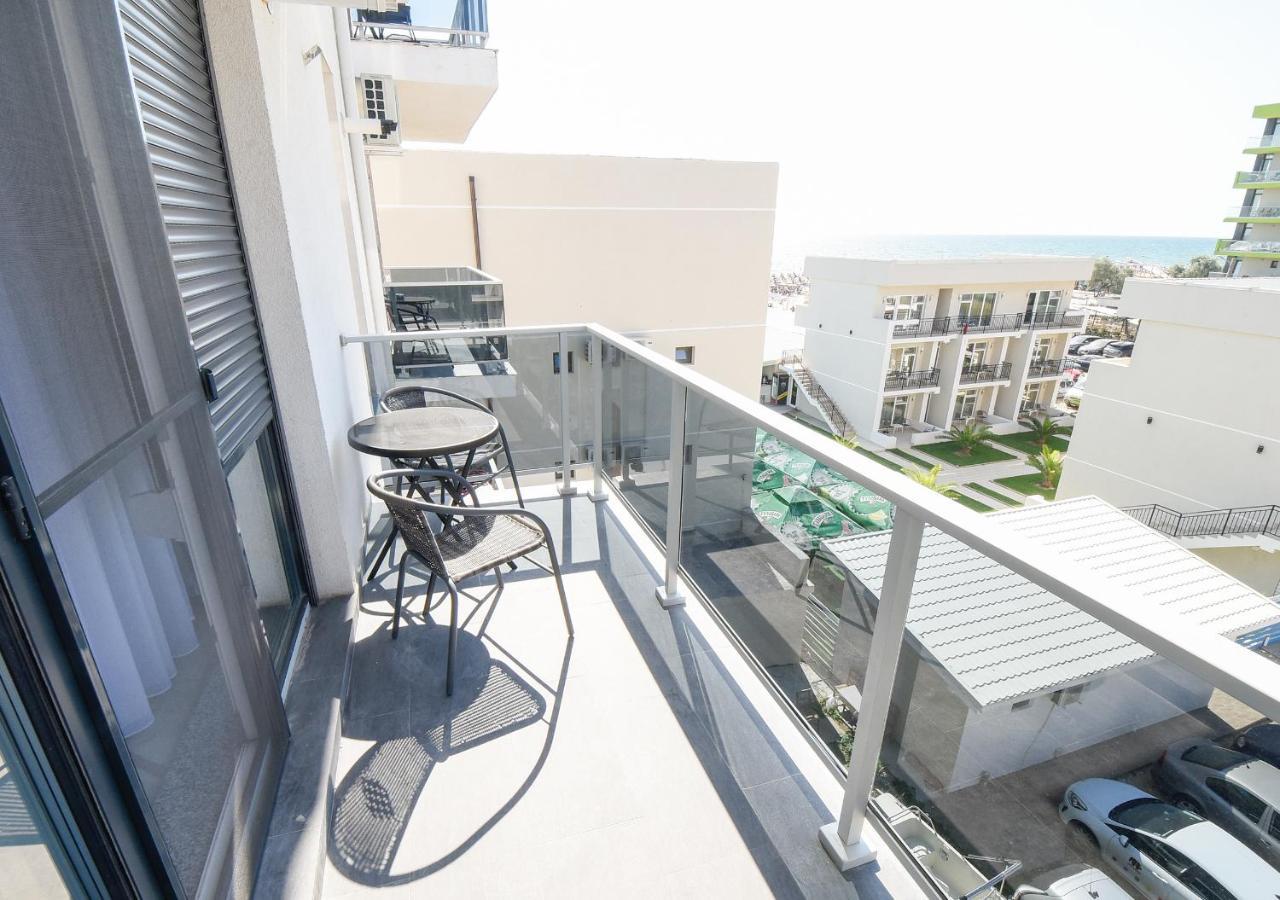 Sea View Studio - Mamaia Nord 2 Appartement Năvodari Buitenkant foto