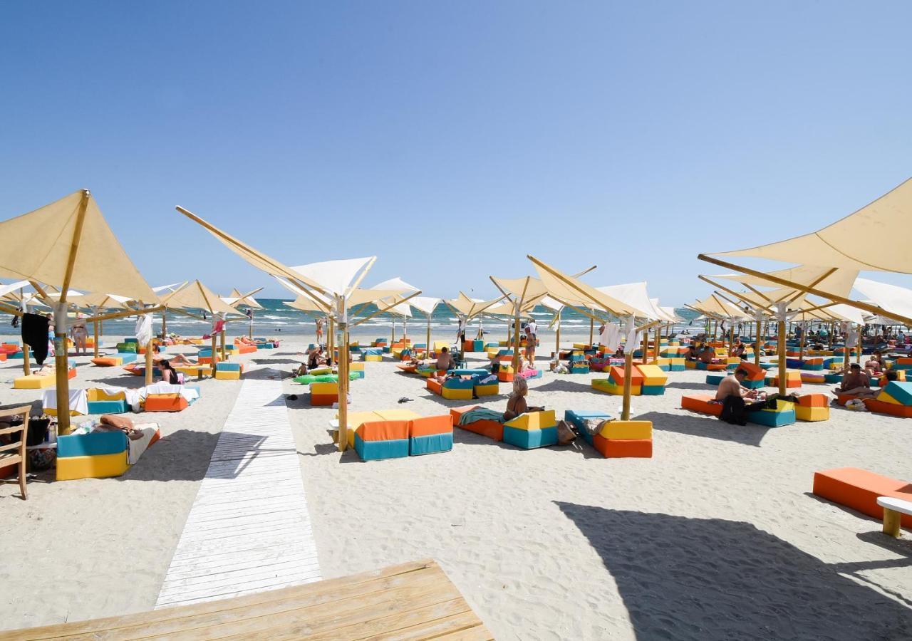 Sea View Studio - Mamaia Nord 2 Appartement Năvodari Buitenkant foto