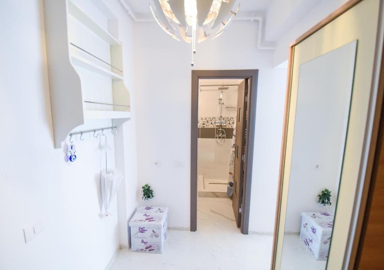 Sea View Studio - Mamaia Nord 2 Appartement Năvodari Buitenkant foto
